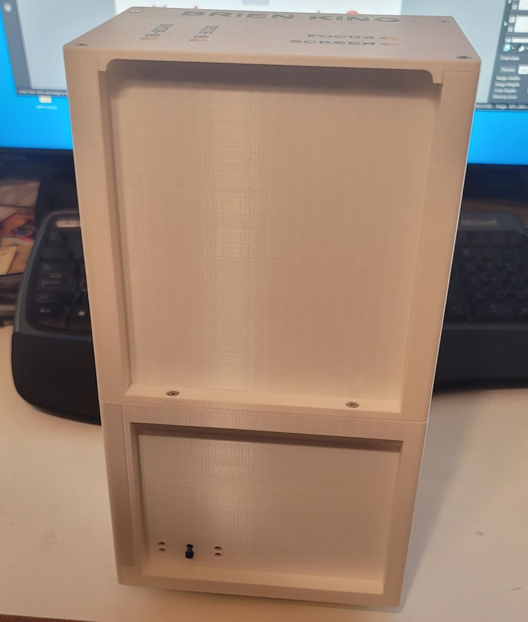 Arcade Plastics. 5